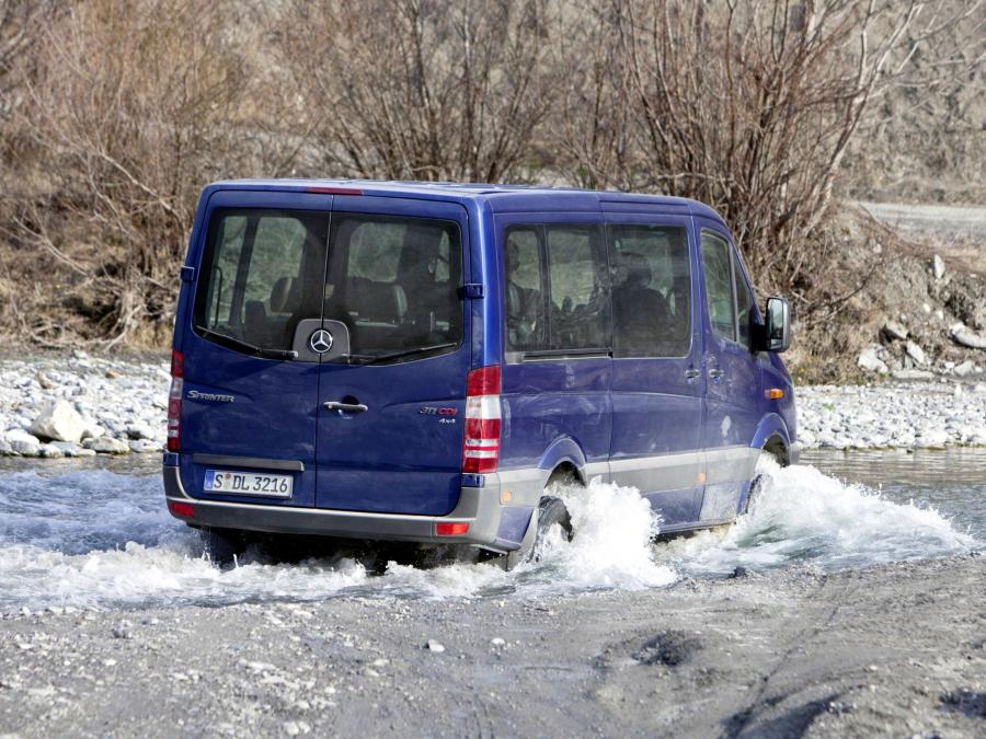 Mercedes-Benz Sprinter 4x4 2009 года  (фото 10 из 11)